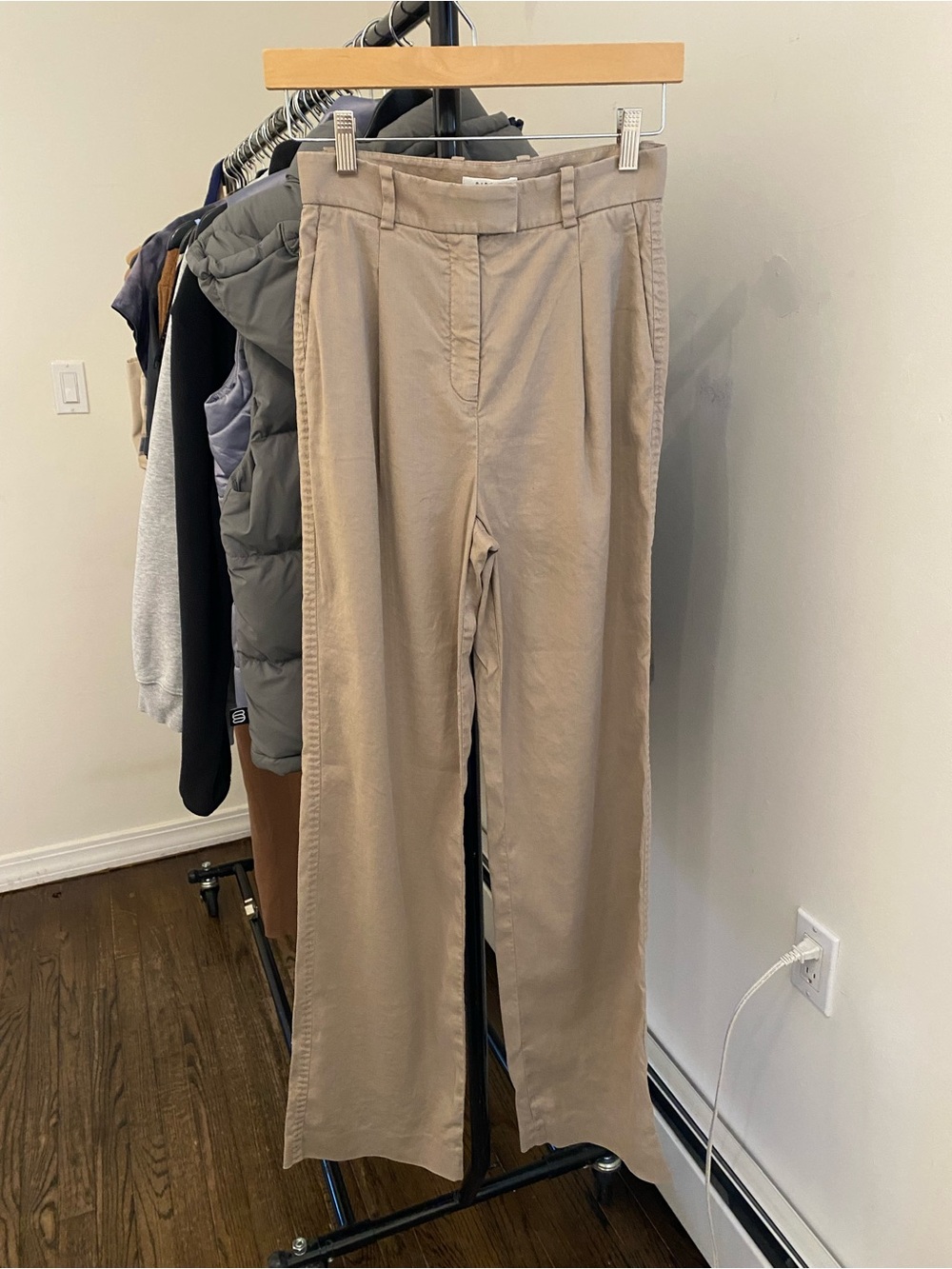 Aritzia High-Rise Trousers